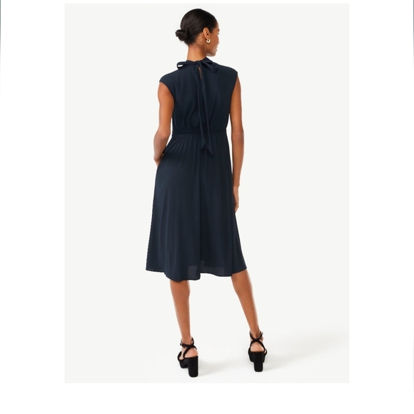 Scoop Midi Twist Neck Dress Blue Navy Size Medium - Picture 2 of 11